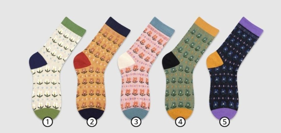 Lifestyle Yeppo & Soonsoo | Autumn Vintage Socks