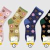 Lifestyle Yeppo & Soonsoo | Flowers And Bears Socks