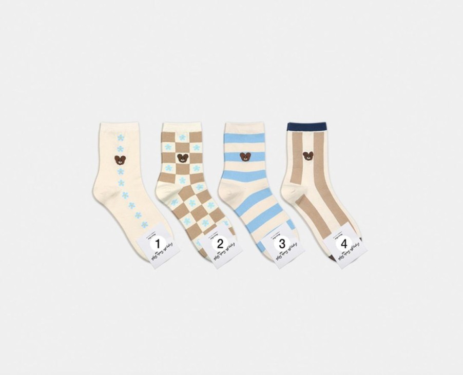 Lifestyle Yeppo & Soonsoo | Fancy Bear Socks